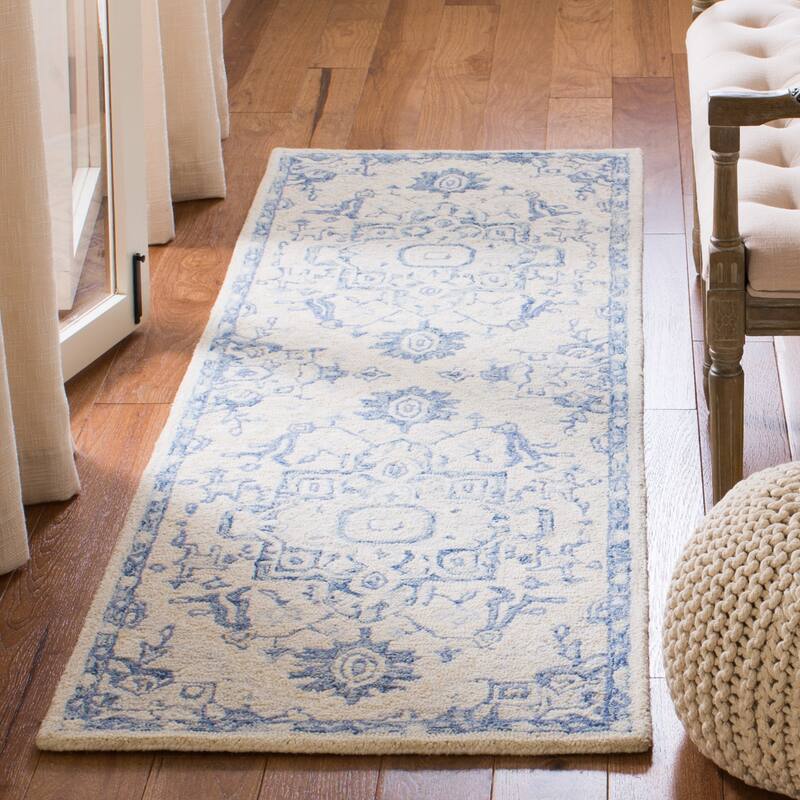 SAFAVIEH Handmade Micro-Loop Gulseven Medallion Wool Rug - 2'3" x 7' Runner - Ivory/Blue