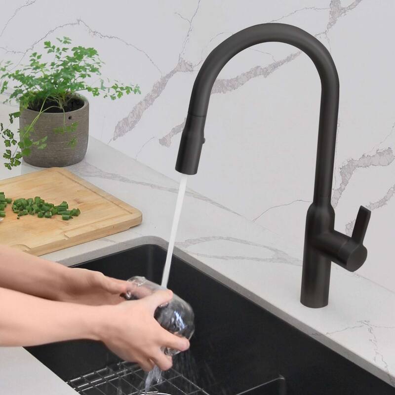 STYLISH Kitchen Sink Faucet Single Handle Pull Down Dual Mode in Stainless Steel