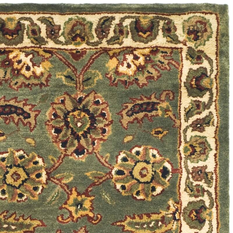 SAFAVIEH Handmade Classic Maurine Traditional Oriental Wool Rug