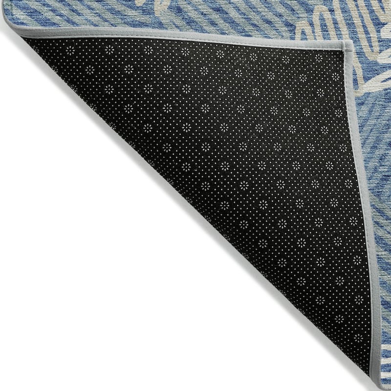 Machine Washable Indoor/ Outdoor Chantille Contemporary Squiggles Rug