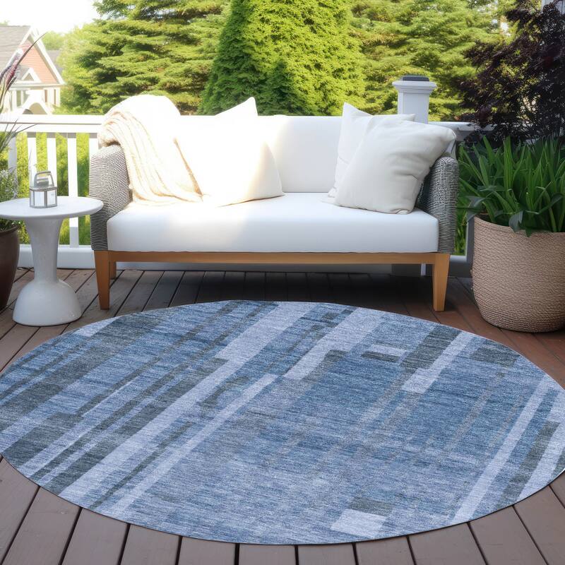 Machine Washable Indoor/ Outdoor Modern Stripes Chantille Rug