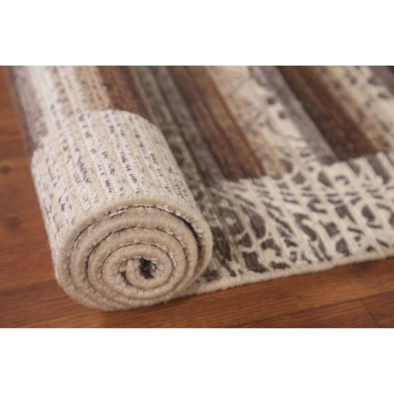Abstract Accent Rug Hand-Knotted Modern Wool Carpet - 2'9"x 4'11"