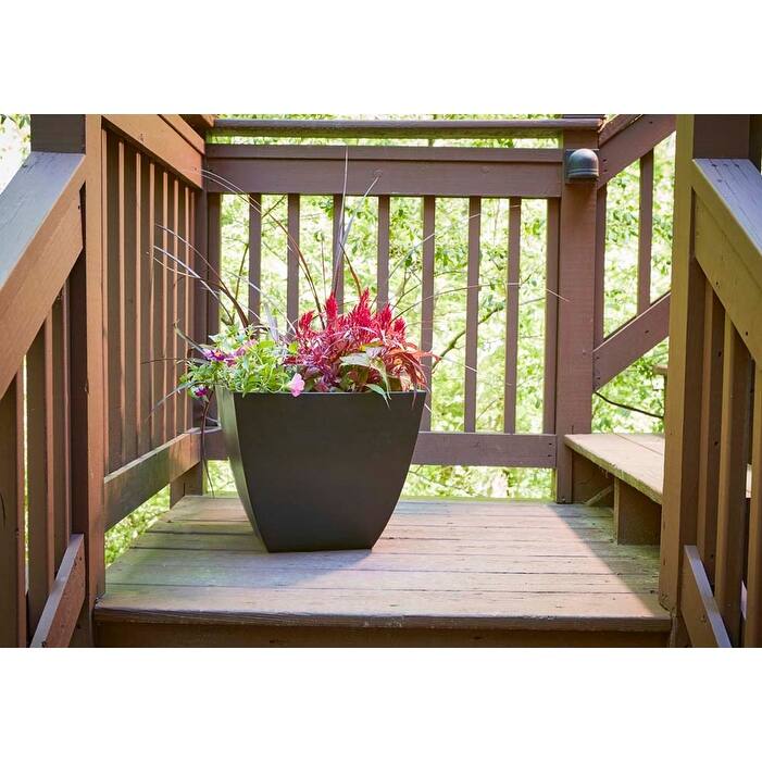 Southern Patio Newland Square Planter