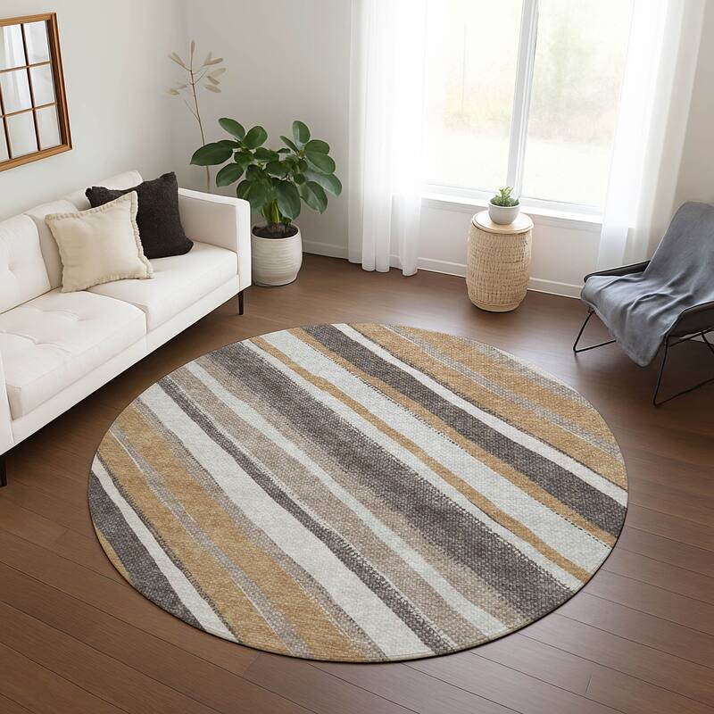 Machine Washable Indoor/ Outdoor Stripe Angles Chantille Rug