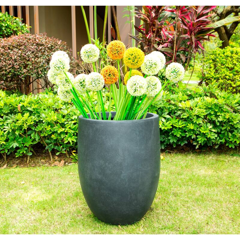 Kante Lightweight Concrete Outdoor Round Tall Planter, 21.7 Inch Tall