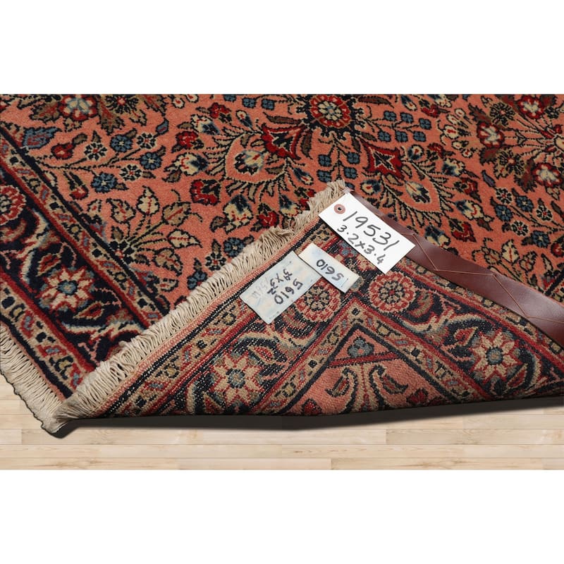 3'2''x3'4'' Hand Knotted Wool Rose Sarouk Traditional Rug - 3' 2'' x 3' 4''