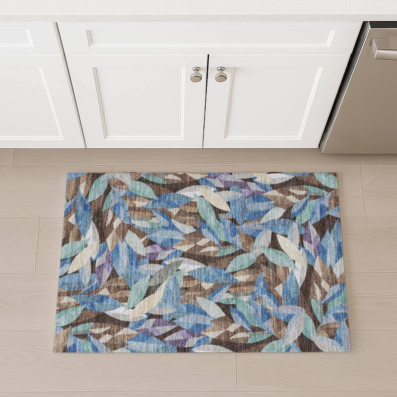 Machine Washable Indoor/ Outdoor Modern Floral Chantille Rug