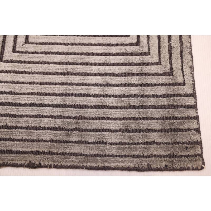 ECARPETGALLERY Hand Loomed Elysian Grey Viscose Rug - 6'6 x 9'7