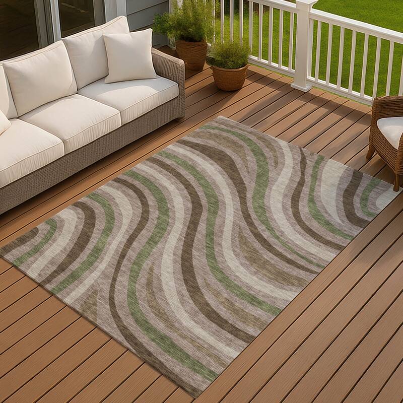 Machine Washable Indoor/ Outdoor Traditional Mimi Chantille Rug