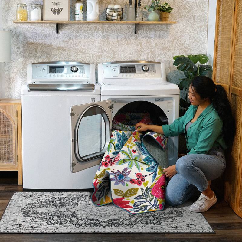 My Magic Carpet Machine Washable Rug Floral Bloom Multicolor