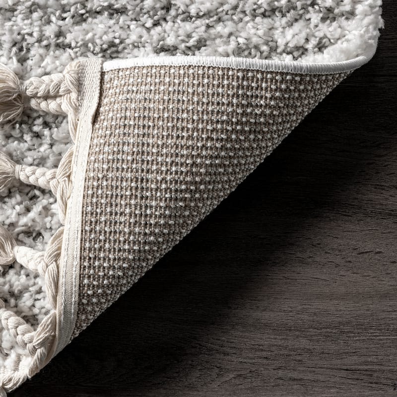 Nuloom Denton Diamond Shag Tassel Area Rug
