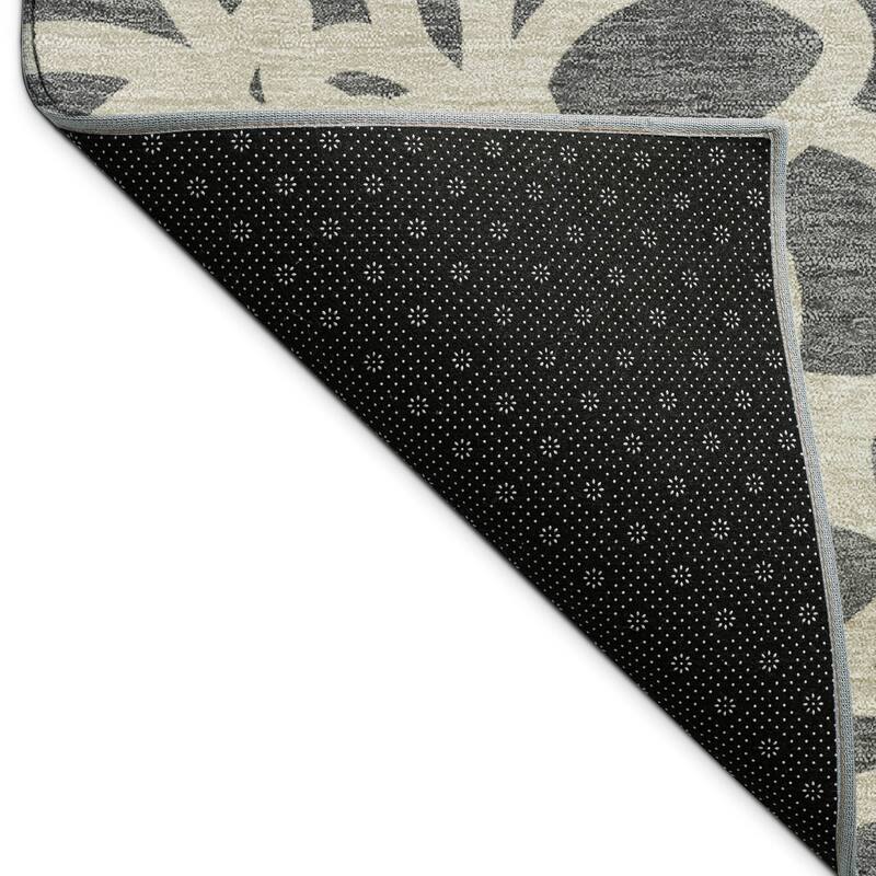 Machine Washable Indoor/ Outdoor Floral Craze Chantille Rug