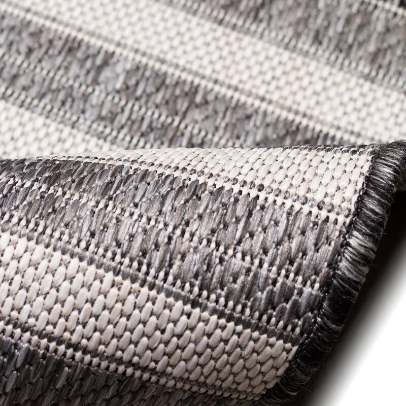 Liora Manne Malibu Faded Stripe Indoor/Outdoor Rug