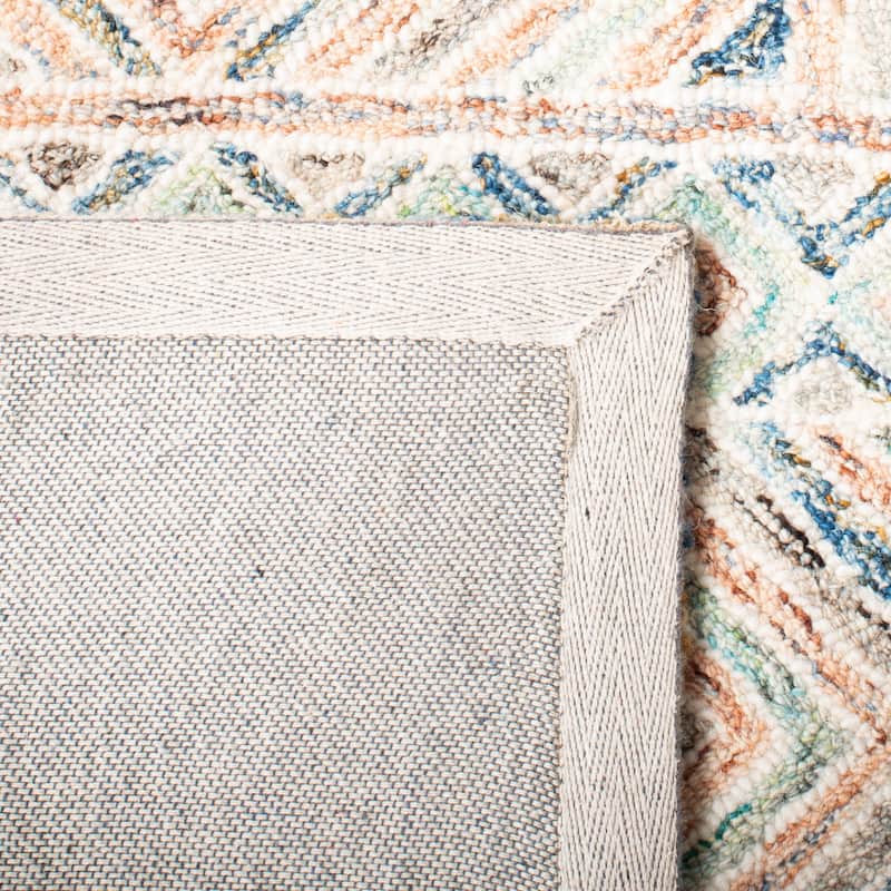 SAFAVIEH Handmade Micro-Loop Beatrise Wool Rug
