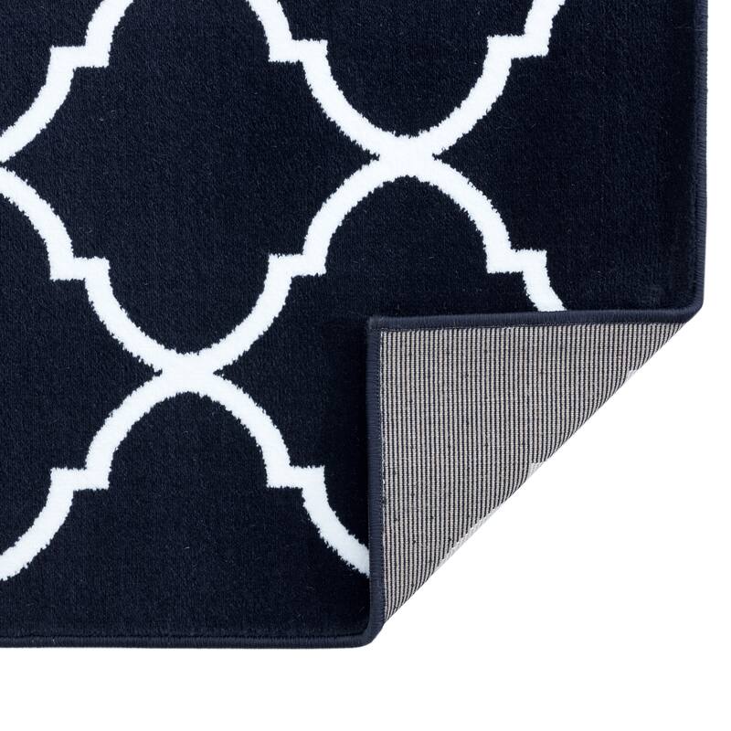 SUSSEXHOME Trellis Desing Area Rug