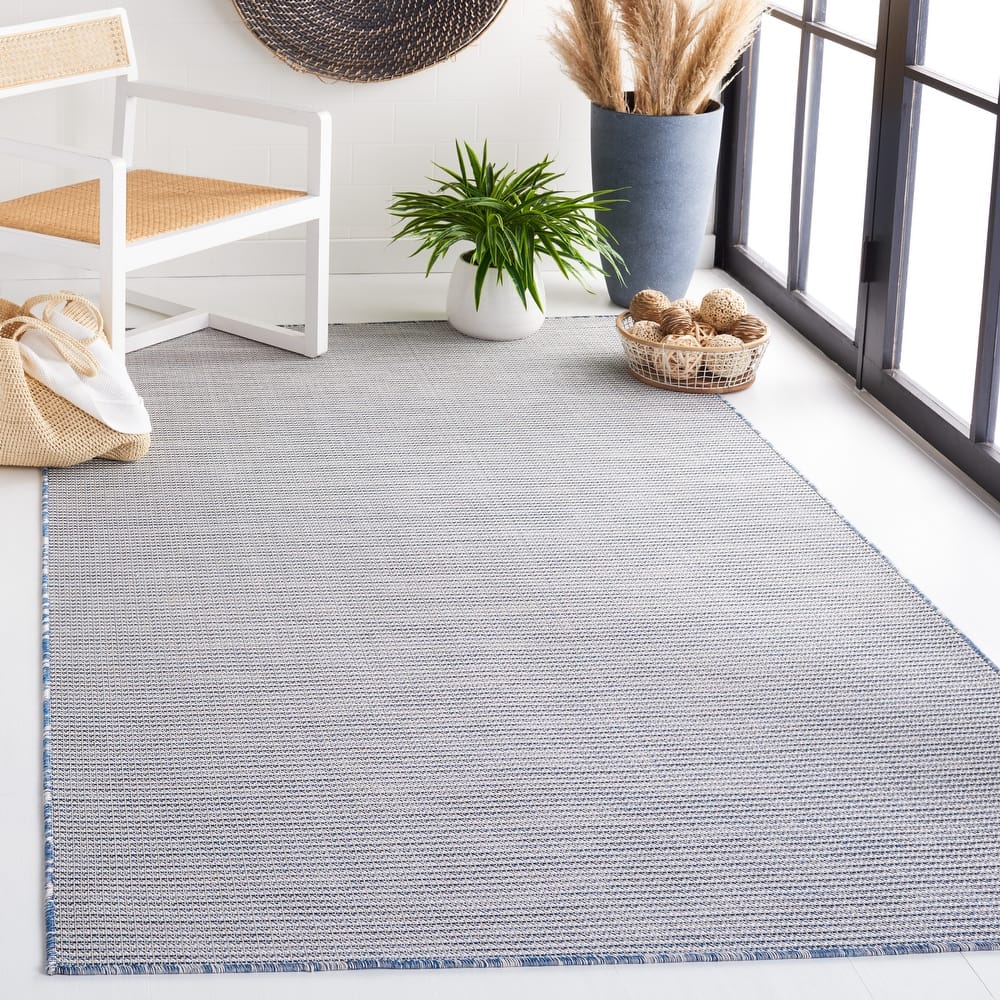 Martha Stewart by SAFAVIEH Silvestra Indoor/ Outdoor Rug
