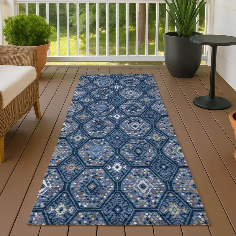 Machine Washable Indoor/ Outdoor Modern Hexi Chantille Rug - Navy - 2'3" x 7'6"