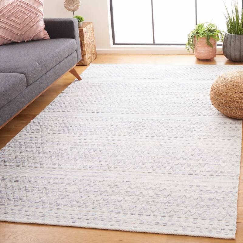 SAFAVIEH Handmade Kilim Gilberte Boho Geometric Wool Rug - 3' x 5' - Ivory/Grey