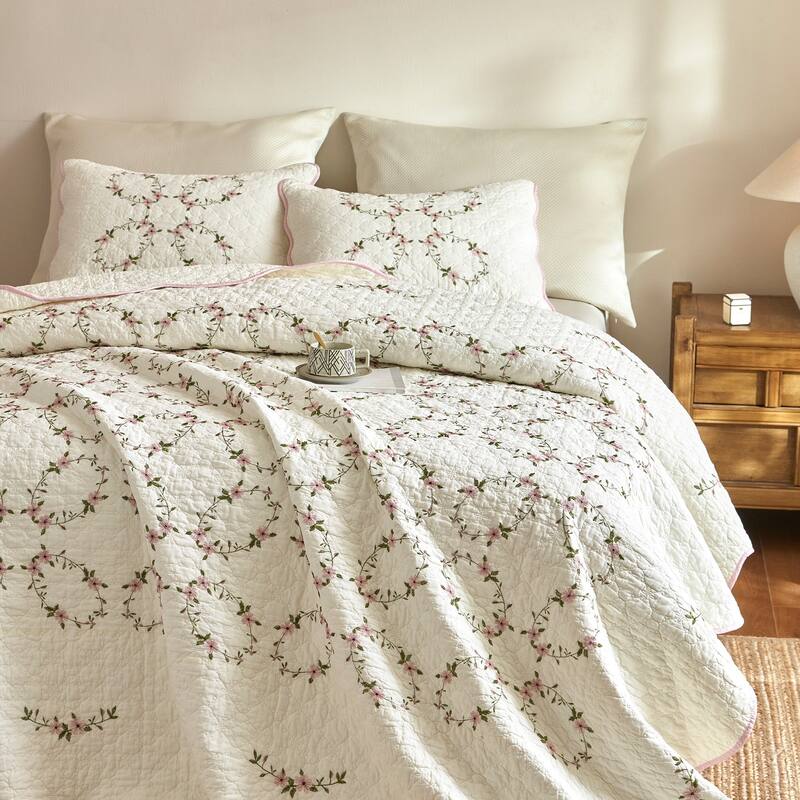 Cotton French Country Floral Quilt Bedspread Set