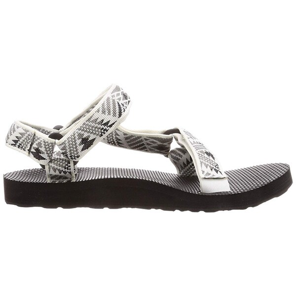 teva golf shoes