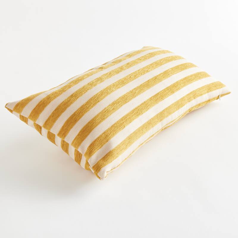 Indoor/Outdoor Accent Pillows