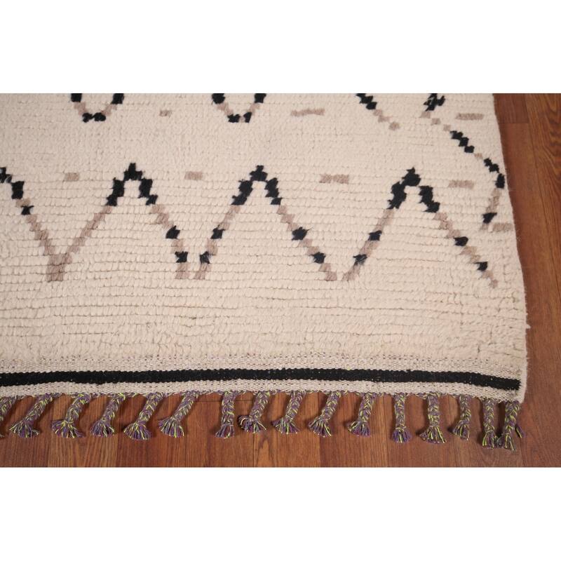 All-Over Ivory Moroccan Area Rug Handmade Wool Carpet - 6'1"x 9'11"