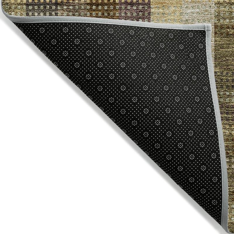 Machine Washable Indoor/ Outdoor Modern Plaid Chantille Rug