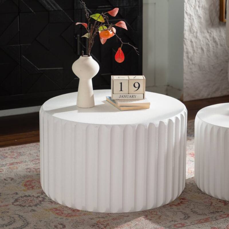 White Scalloped Round Coffee Table Set: Nesting Design, Elegant Curved-Edge Shape for Cozy Living Room Styling