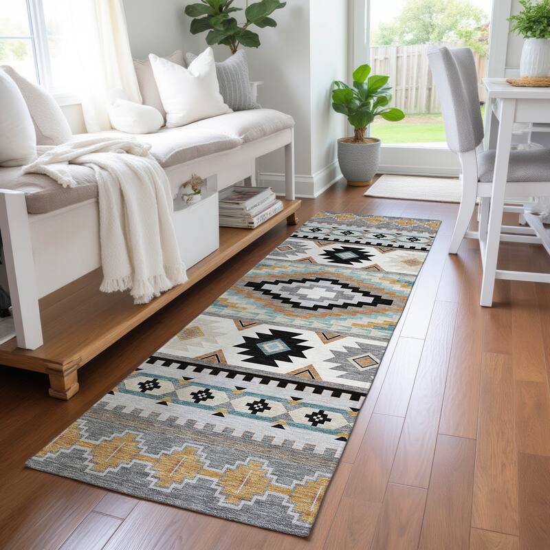 Machine Washable Indoor/ Outdoor Modern Ottawa Chantille Rug