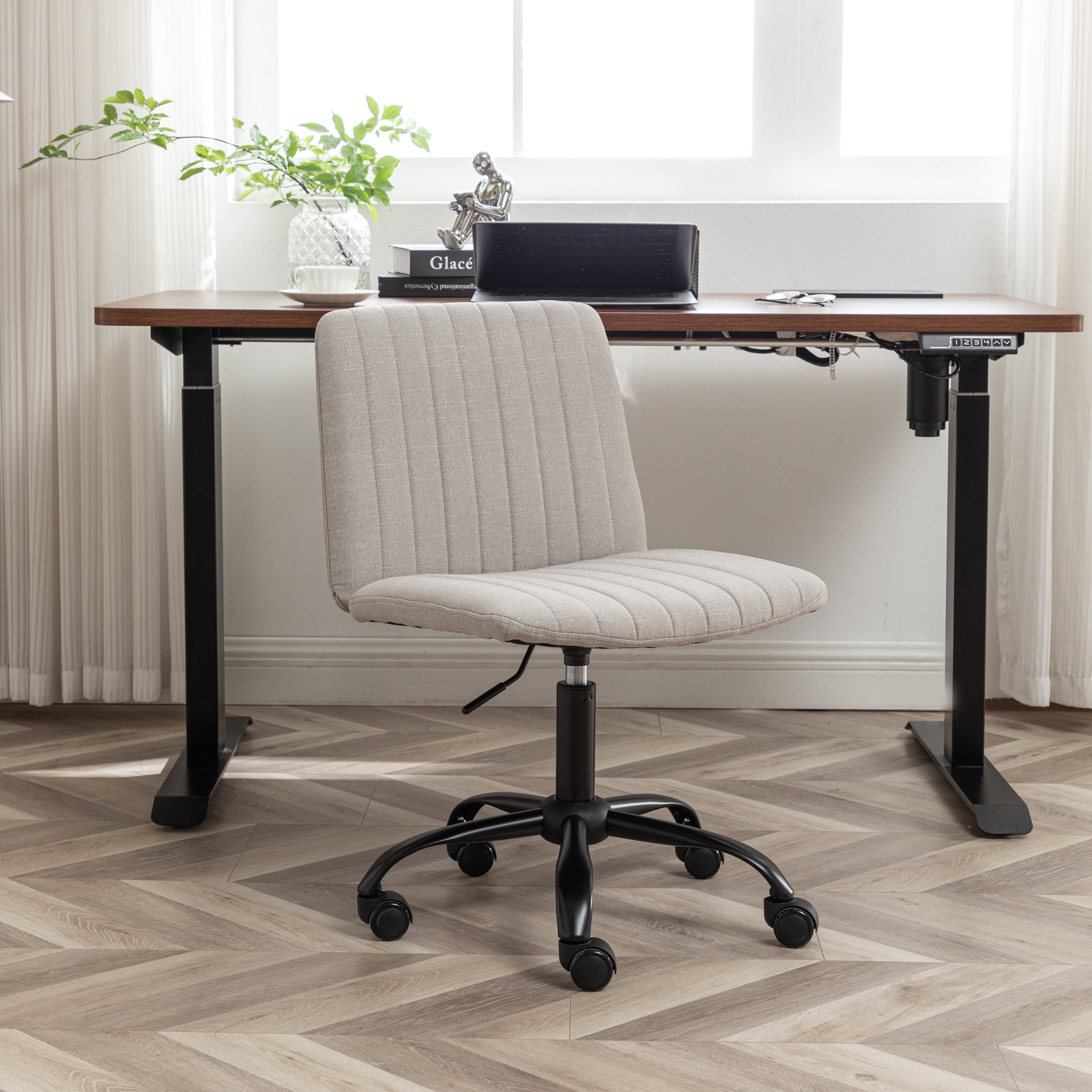 Fabric Upholstered Lounge Chair Swivel Office Chair with Metal Base, Simple Executive Chair Gray Gaming Chair