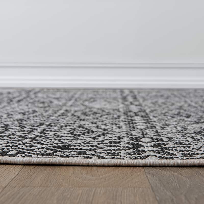 World Rug Gallery Contemporary Flowers Indoor/Outdoor Area Rug