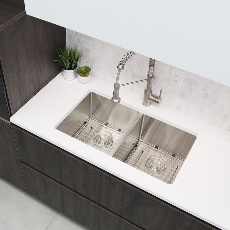 28"L x 18"W Stainless Steel Double Basin Undermount Kitchen Sink with Grids and Strainers