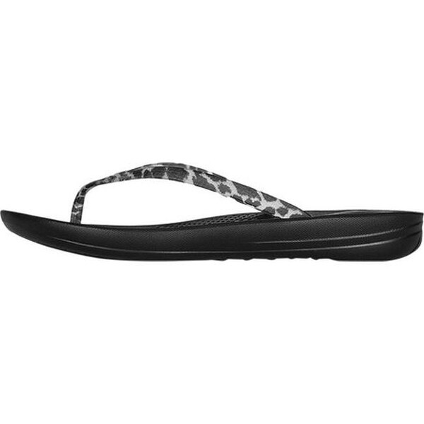 fitflops size 8