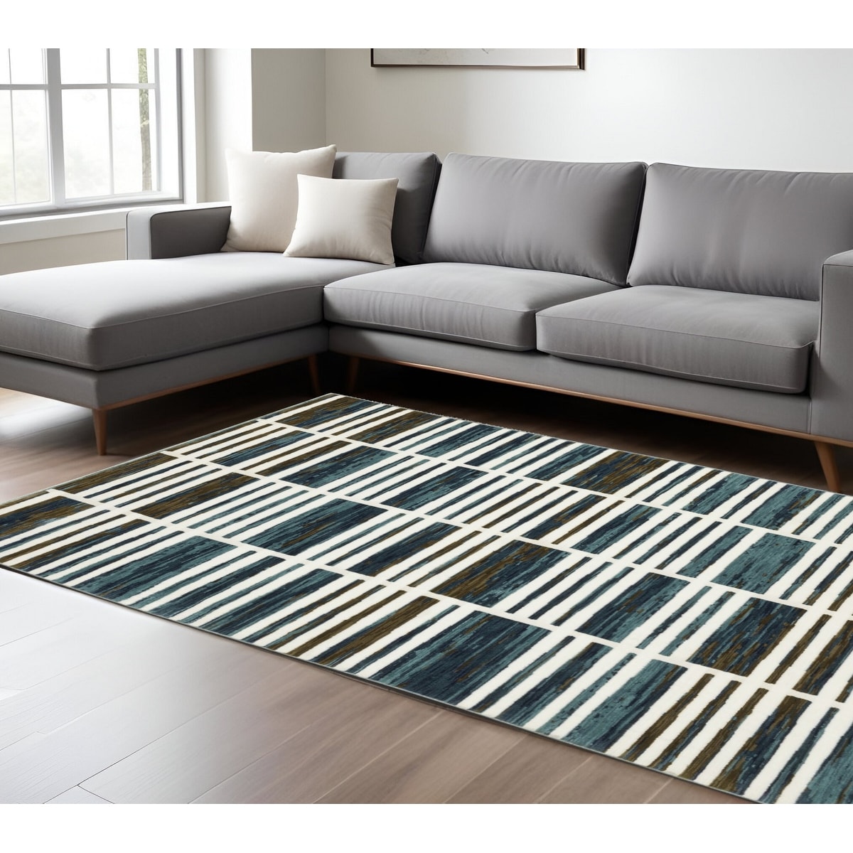 HomeRoots Kile Geometric Modern Rectangle Area Rug