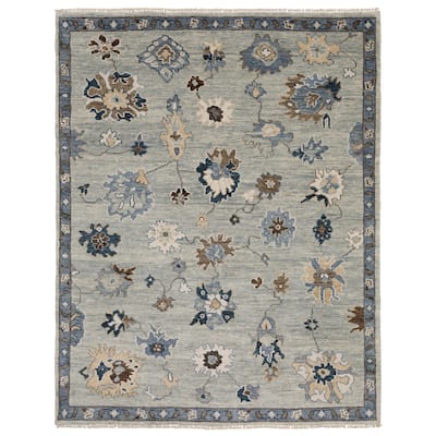 Maylin Traditional Oriental Light Blue/ Blue Area Rug