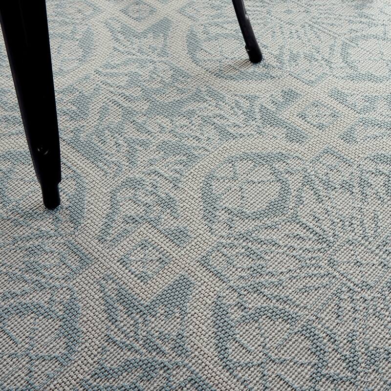 Porch & Den Godwin Medallion Indoor/Outdoor Area Rug