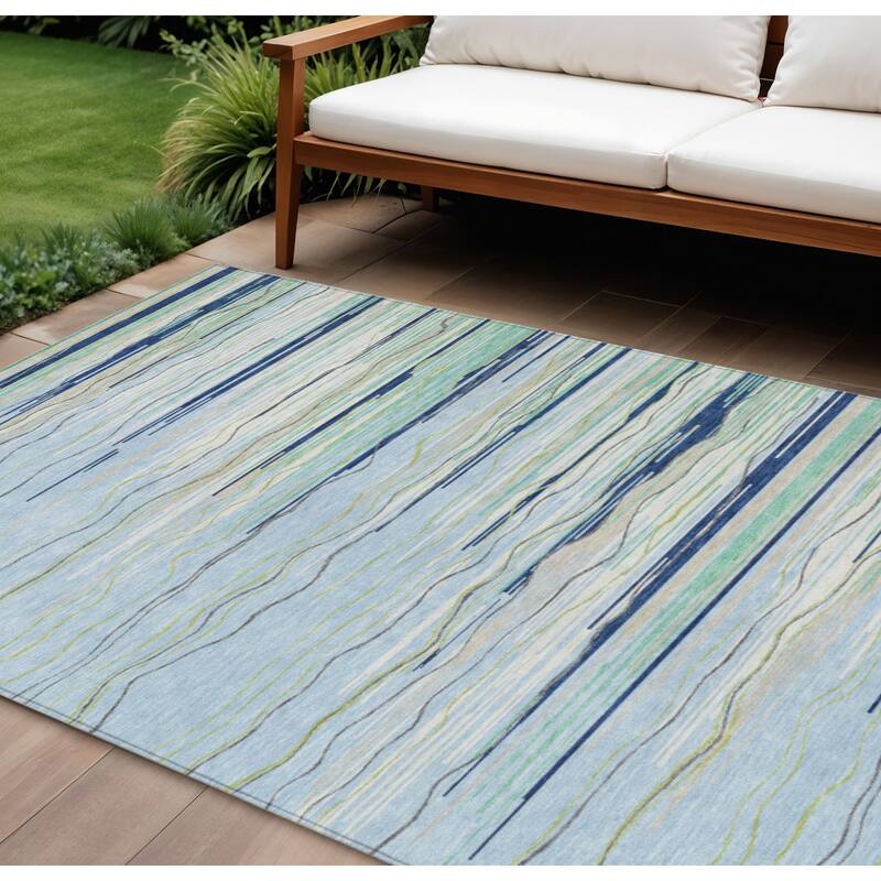 HomeRoots Striped Transitional Rectangle Outdoor Rug - 8' X 10'