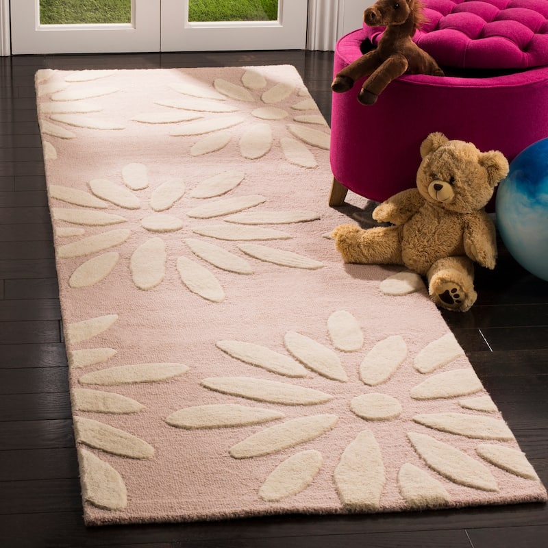SAFAVIEH Handmade SAFAVIEH Kids Fleurette & Tween Wool Rug - 2'6" x 8' Runner - Pink/Ivory