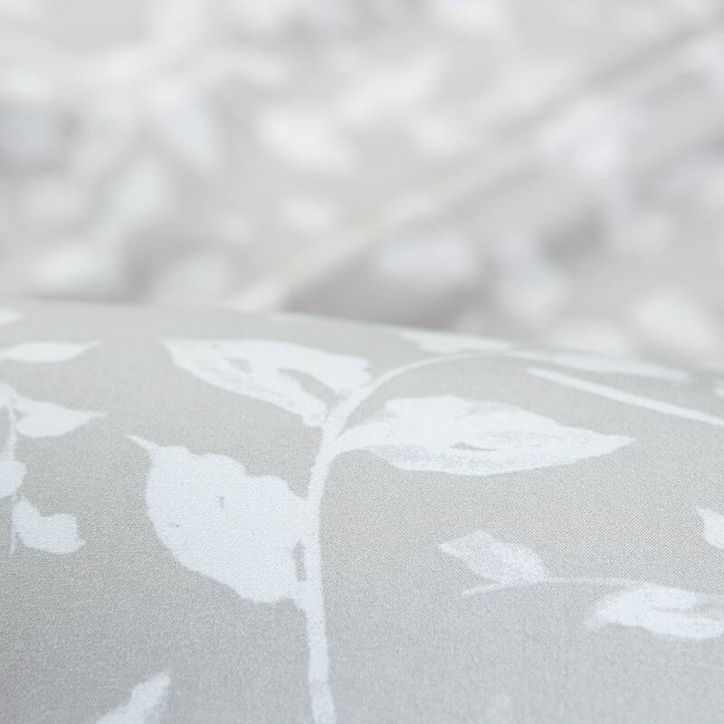 Chanasya Small Leaves Pattern Ultra Soft Luxury Microfiber Sheet Set
