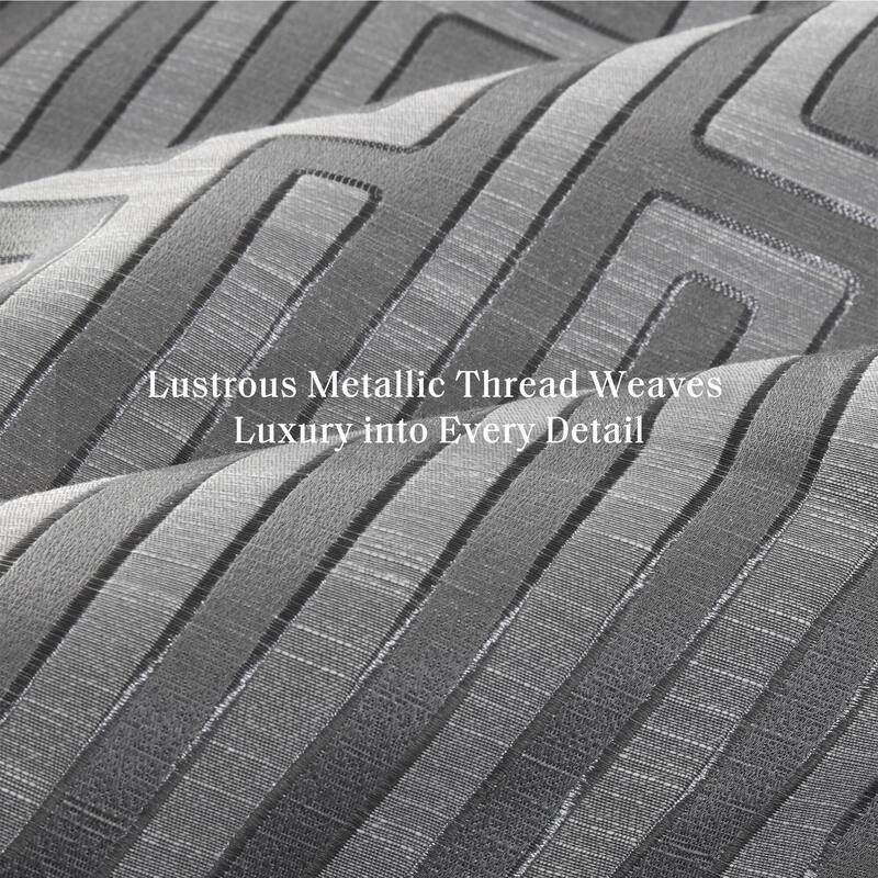 GDF Studio - Averleigh 10-Piece Queen Luxury Jacquard Comforter Set