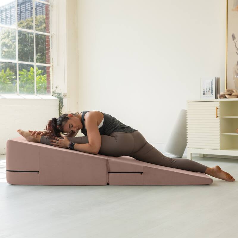 Avana Reach Super Ramp / Convertible Bed Bench w/ Slip Cover for Yoga & Massage, Microvelvet - Rose