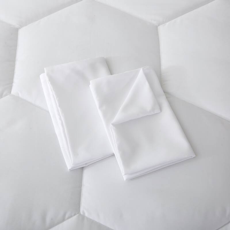 Better Style Home Oversized Microfiber Honeycomb Comforter Sets