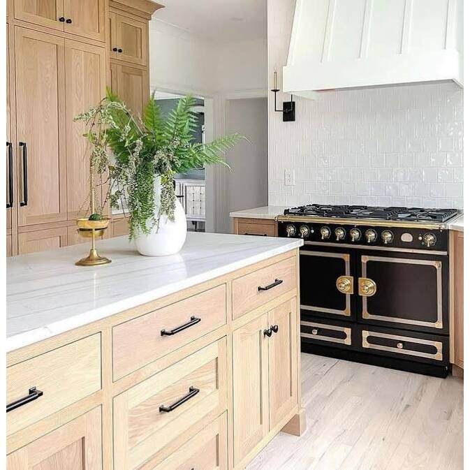 Schaub and Company Haniburton 15" Center to Center Urban Modern Handle