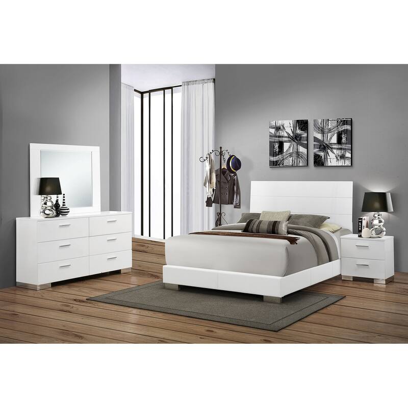 Dulcey White High Gloss 4-piece Queen Bedroom Set