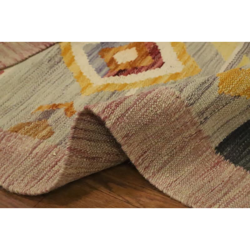 Hand Woven Oriental 100% Wool Carpet Southwestern Tribal Multi-Colored Kilim Area Rug - 5' 11'' X 4' 1''