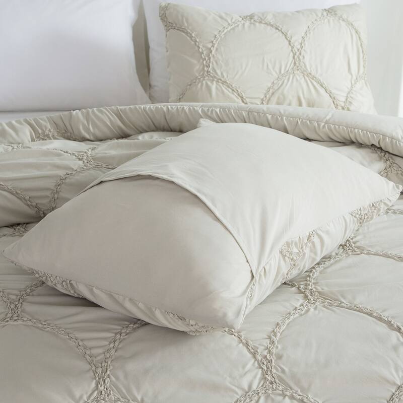 Embroidered Puckered Microfiber 3pcs Comforter Set, Scale Design Contemporary Bedding Set