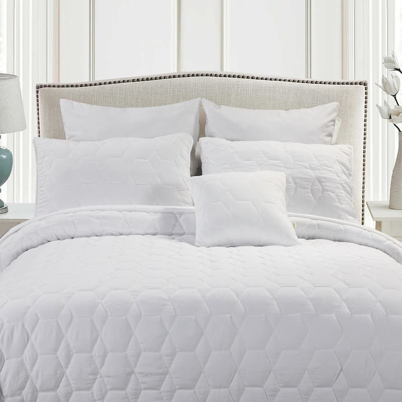 4 Piece Honeycomb Quilt Set by HULALA HOME