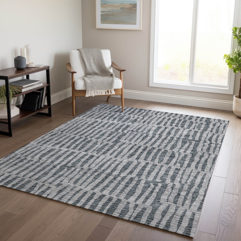 Machine Washable Indoor/ Outdoor Chantille Modern Geo Rug - Charcoal - 3' x 5'