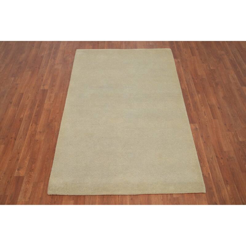 Hand Knotted Oriental 100% Wool Carpet Modern Solid Beige & Ivories Gabbeh Area Rug - 6' 1'' X 4' 0''