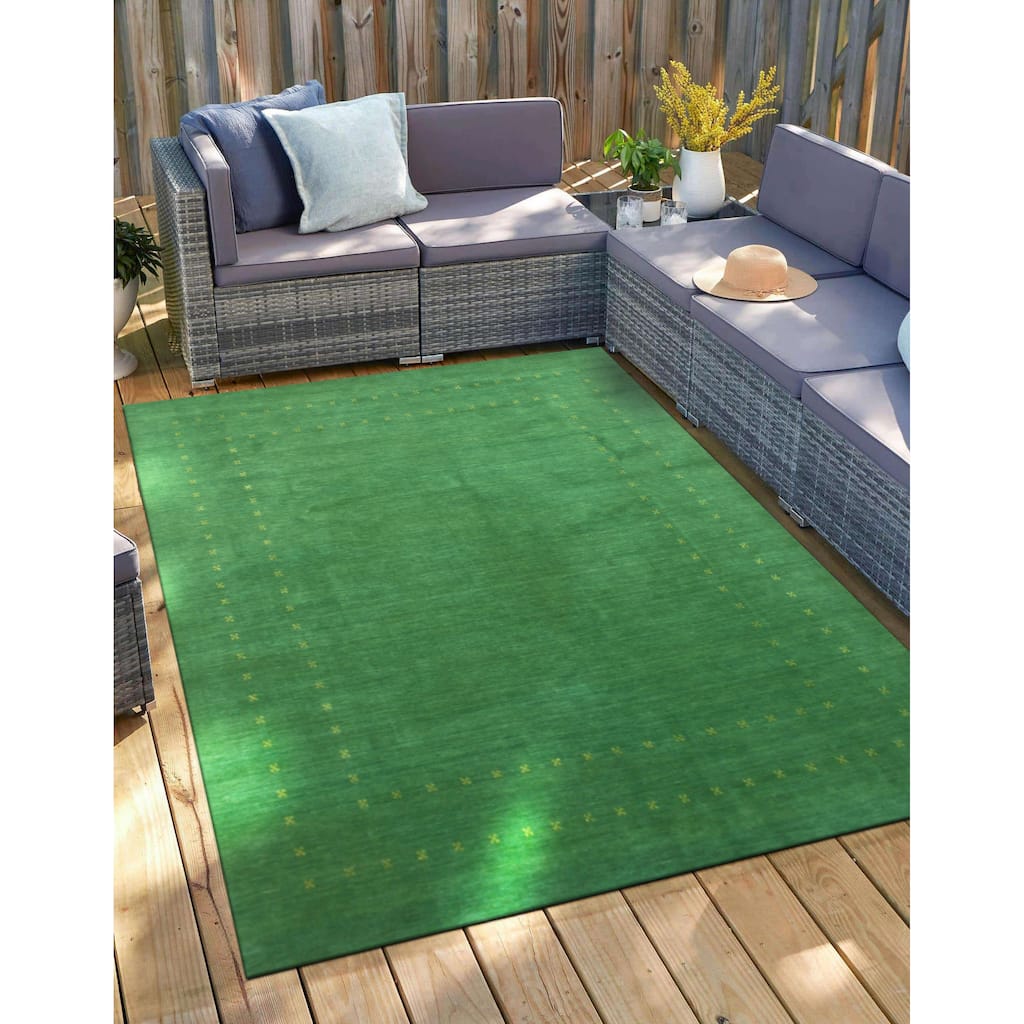 Handmade Wool Green Traditional Solid Lori Baft Rug